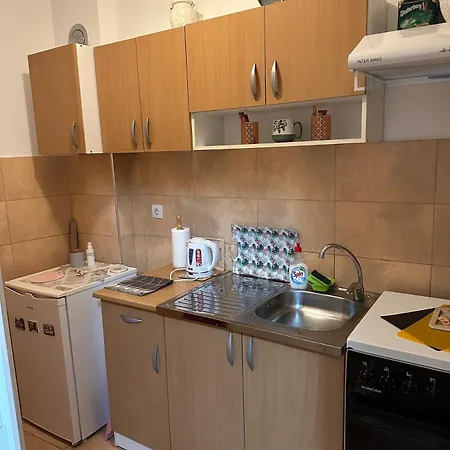 Stan Na Dan Apartment *